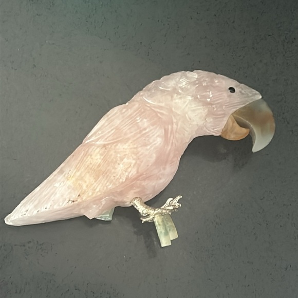 Hand Carved Rose Quartz VTG Parrot - Picture 10 of 16
